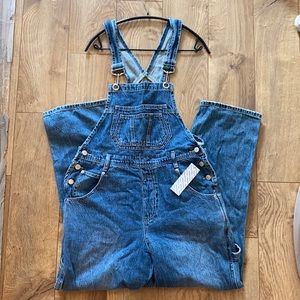 BDG baggy vintage denim overall